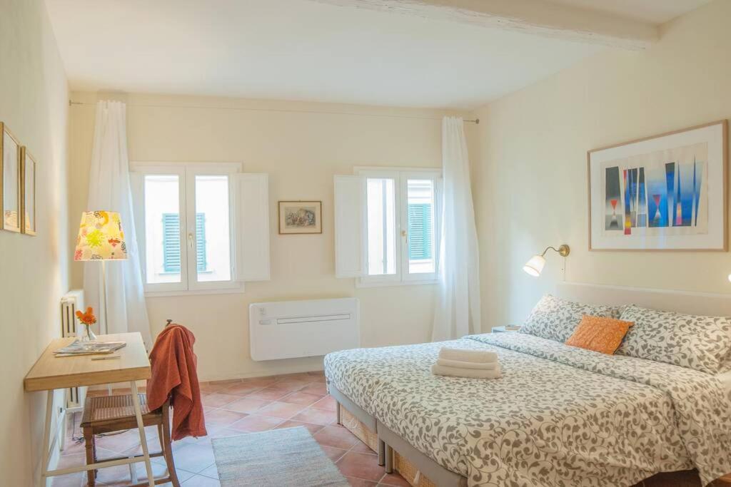 フィレンツェCozy Macci Flat 4 People Near Santa Croce Squareアパートメント エクステリア 写真